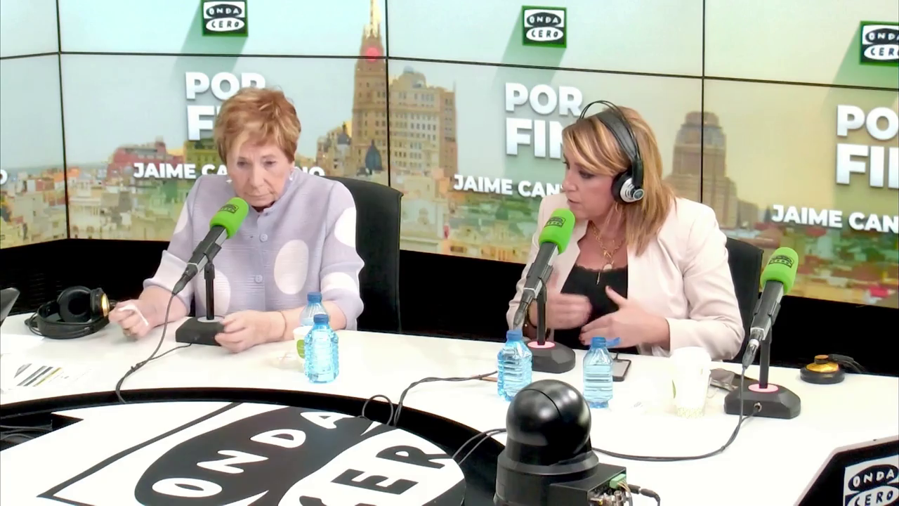Susana Díaz pide "transparencia" en el PSOE: "El que tenga que caer que caiga" Susana Díaz pide "transparencia" en el PSOE: "El que tenga que caer que caiga"