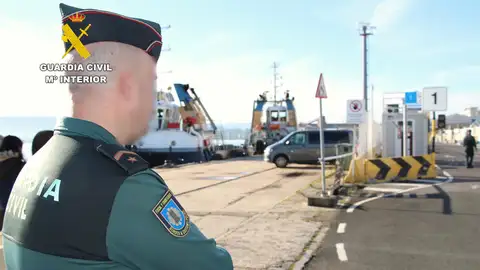Detenida en el Puerto de Santander una mujer procedente de Reino Unido reclamada por un juzgado de Badajoz Detenida en el Puerto de Santander una mujer procedente de Reino Unido reclamada por un juzgado de Badajoz