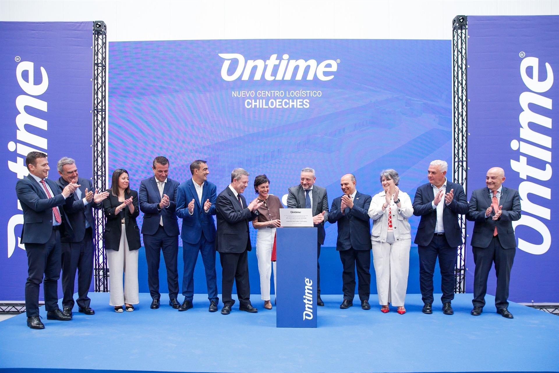 Page inaugura el nuevo centro logístico de Ontime en Chiloeches Page inaugura el nuevo centro logístico de Ontime en Chiloeches