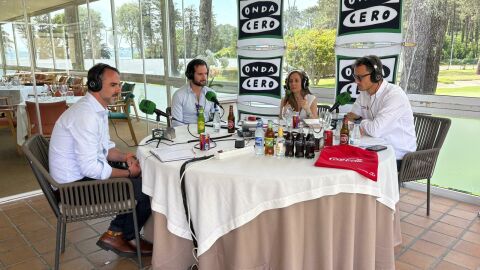 Susana Pedreira y sus invitados en el especial desde el campo de Golf La Toja