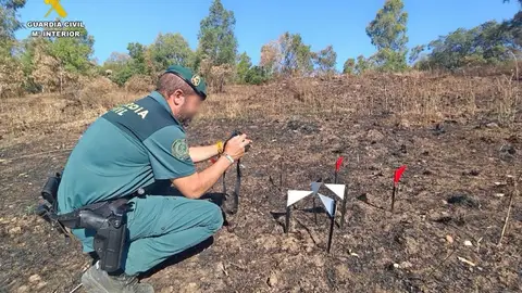Cuatro investigados por tres incendios forestales causados por imprudencias graves en Cáceres y Gata Cuatro investigados por tres incendios forestales causados por imprudencias graves en Cáceres y Gata