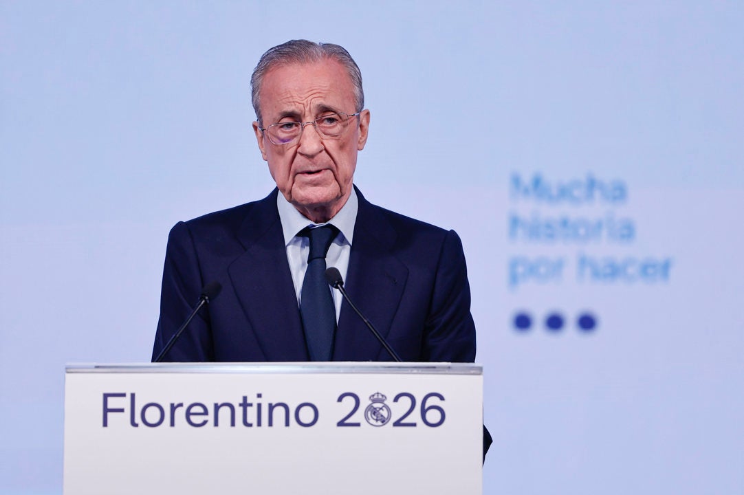 Florentino Pérez: "Da la sensación de que Riquelme necesita al club para su empresa" Florentino Pérez: "Da la sensación de que Riquelme necesita al club para su empresa"