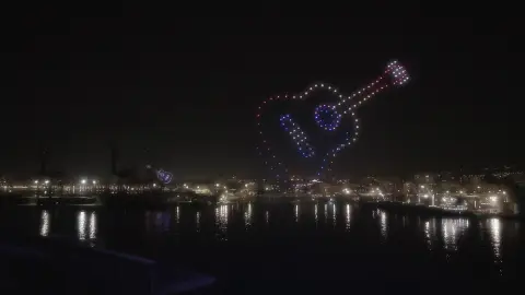 La Feria de Mayo de Alhaurín el Grande volverá a mirar al cielo con un espectáculo gratuito de 150 drones La Feria de Mayo de Alhaurín el Grande volverá a mirar al cielo con un espectáculo gratuito de 150 drones