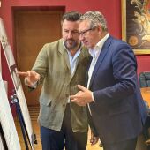 Pablo Ruz y el alcalde de Elche durante la comisión mixta del proyecto de Palacio de Congresos. 