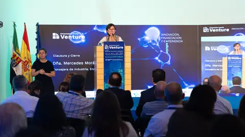 La Junta destaca la innovación y la I+D+i como ejes clave para fortalecer el tejido empresarial extremeño La Junta destaca la innovación y la I+D+i como ejes clave para fortalecer el tejido empresarial extremeño