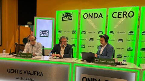 Jos&eacute; Alberto Cort&eacute;s junto al presidente de la Diputaci&oacute;n de Alicante, Toni P&eacute;rez, durante la entrevista