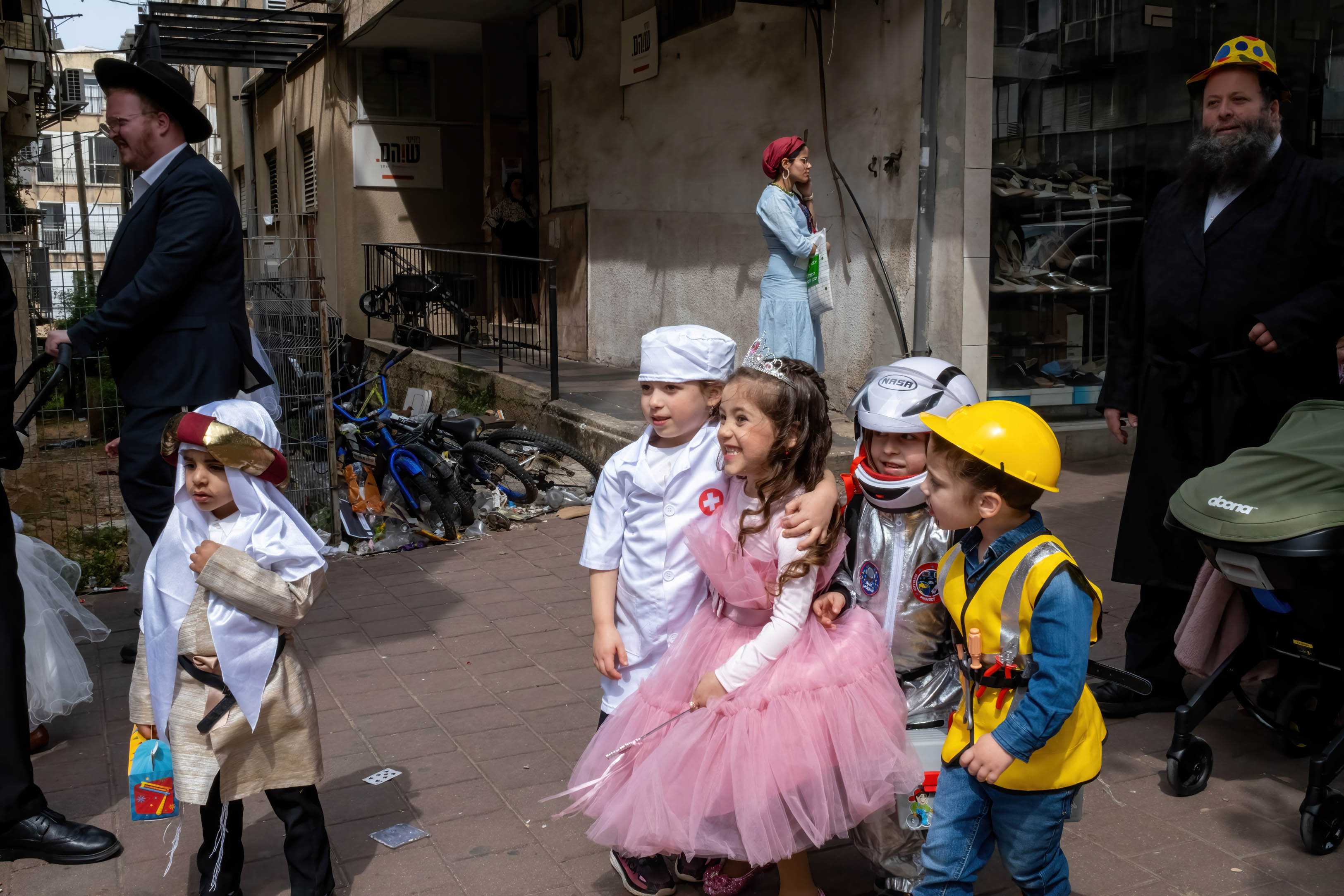 Niños disfrazados de profesiones Niños disfrazados de profesiones
