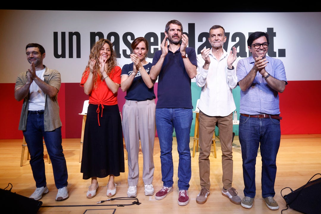 Urtasun, Bustinduy, Mónica García, Antonio Maíllo, Lara Hernández y Gerardo Pisarello, durante el acto en Madrid Urtasun, Bustinduy, Mónica García, Antonio Maíllo, Lara Hernández y Gerardo Pisarello, durante el acto en Madrid