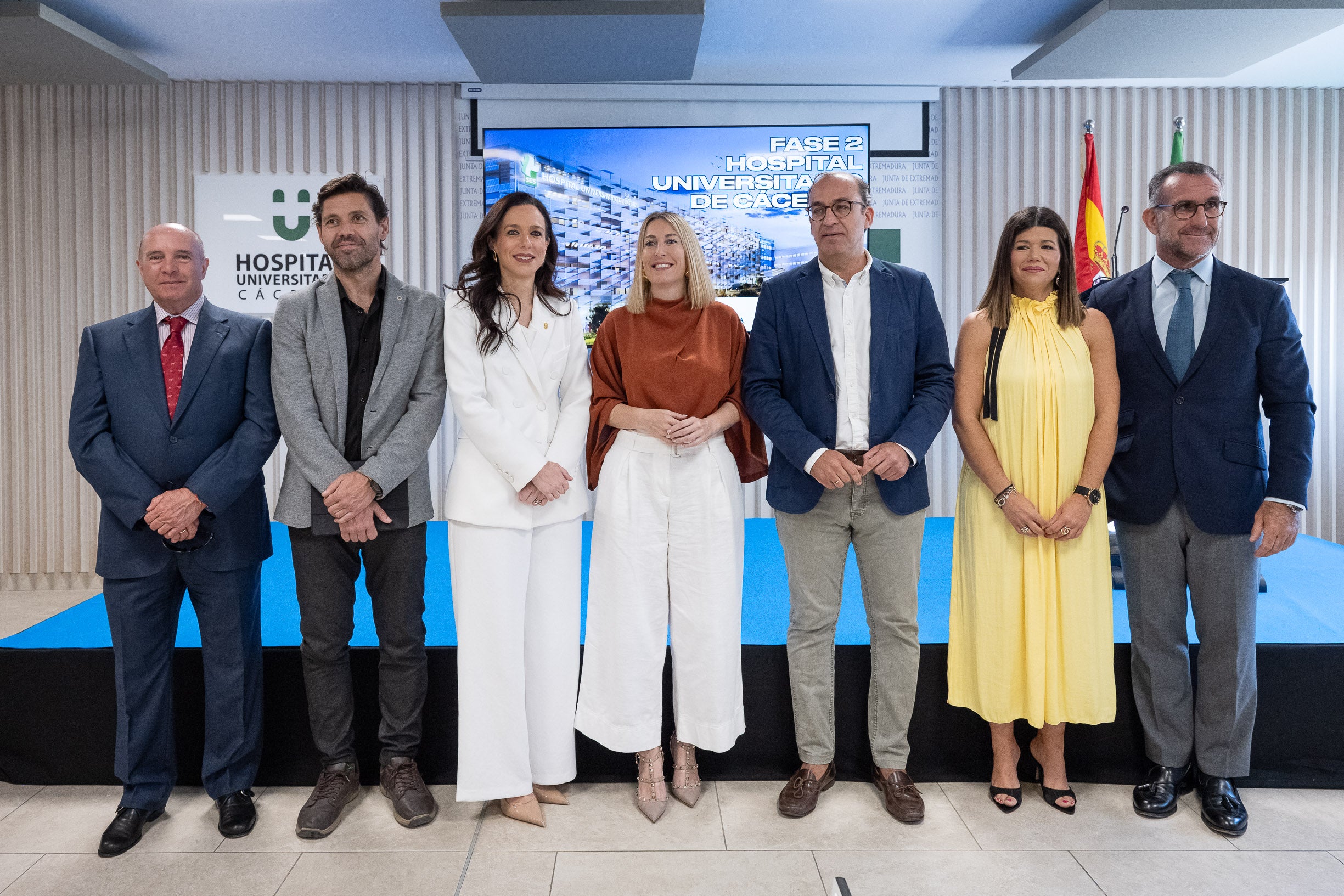 La Junta de Extremadura presenta la segunda fase de la ampliación del Hospital Universitario de Cáceres La Junta de Extremadura presenta la segunda fase de la ampliación del Hospital Universitario de Cáceres