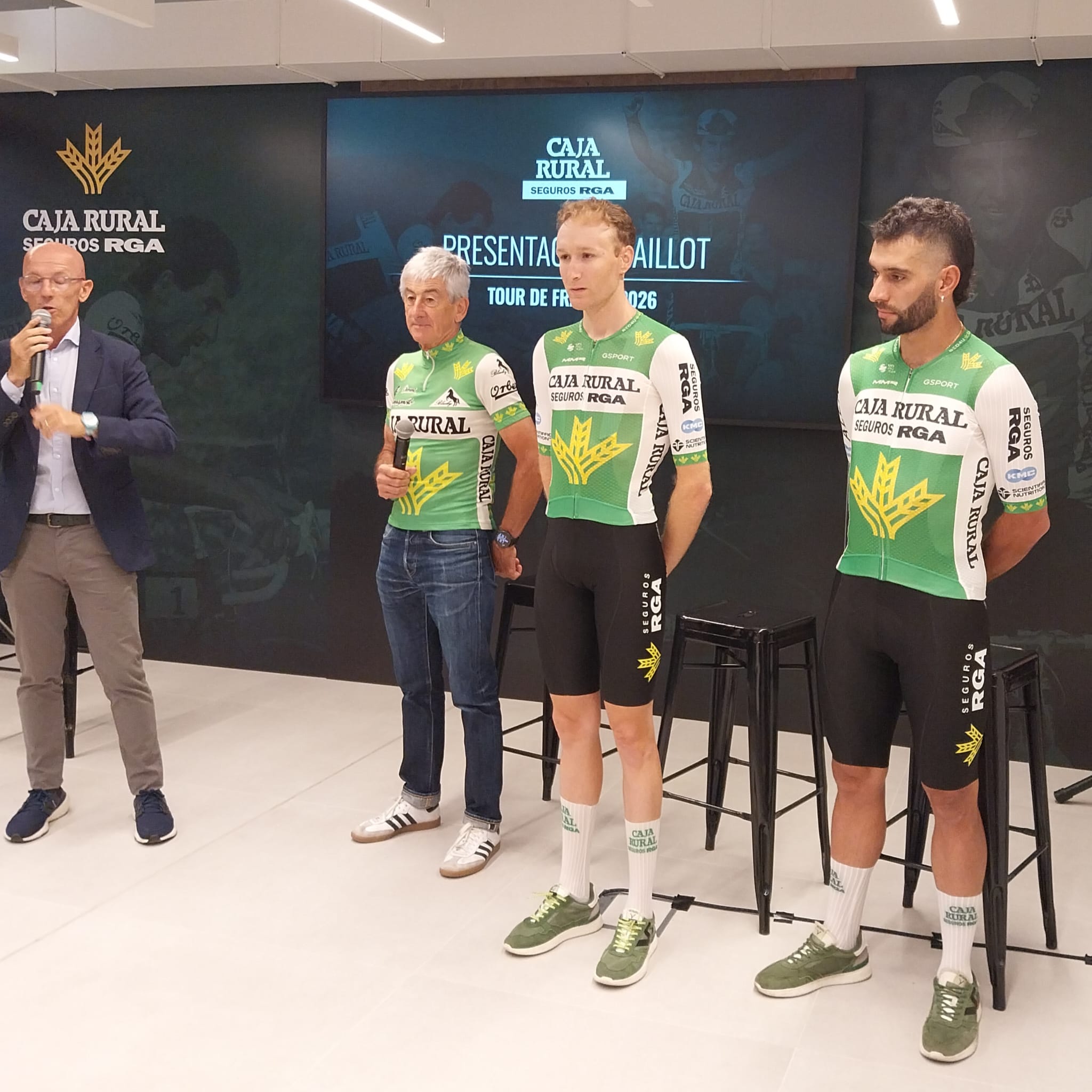 Fernando Gaviria: "Es muy grande para Caja Rural estar en el Tour" Fernando Gaviria: "Es muy grande para Caja Rural estar en el Tour"
