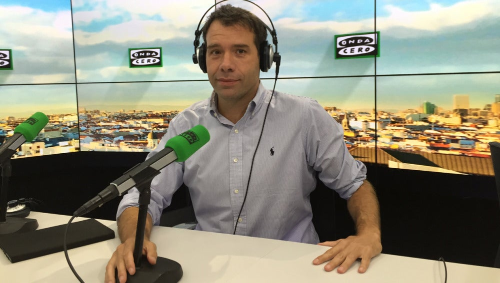 Rubén Amón en el estudio de Onda Cero Rubén Amón en el estudio de Onda Cero