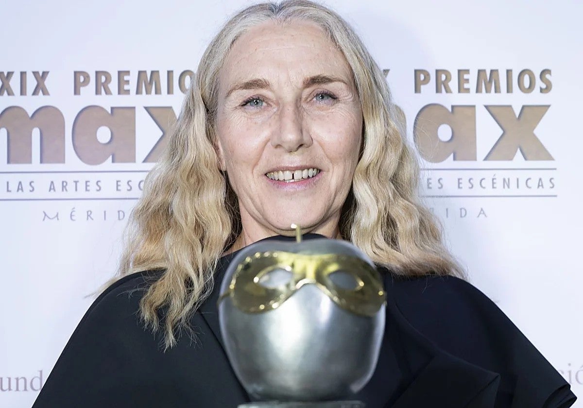 Mona Martínez, mejor actriz por 'Los nuestros' en Premios Max - Mérida 2026 Mona Martínez, mejor actriz por 'Los nuestros' en Premios Max - Mérida 2026