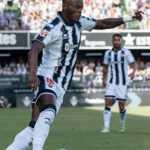 Cipenga y Mabil, con Mundial y sin "play off"