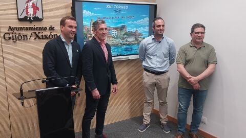 Presentaci&oacute;n en el Ayuntamiento