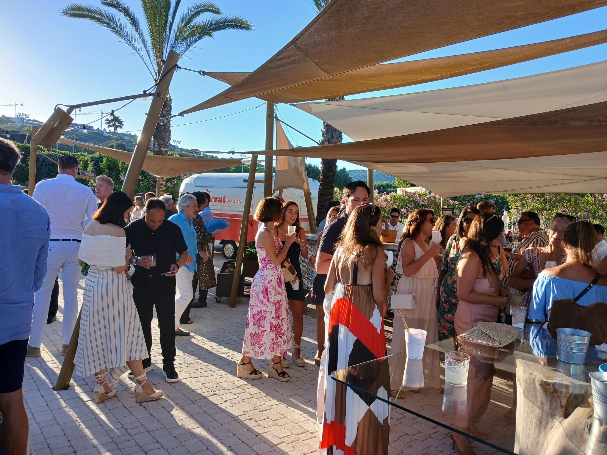 Aprés Beach o como disfrutar de un lugar mágico en La Reserva de Sotogrande Aprés Beach o como disfrutar de un lugar mágico en La Reserva de Sotogrande