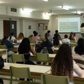 Alumnos en el primer día de la PAU en Cantabria