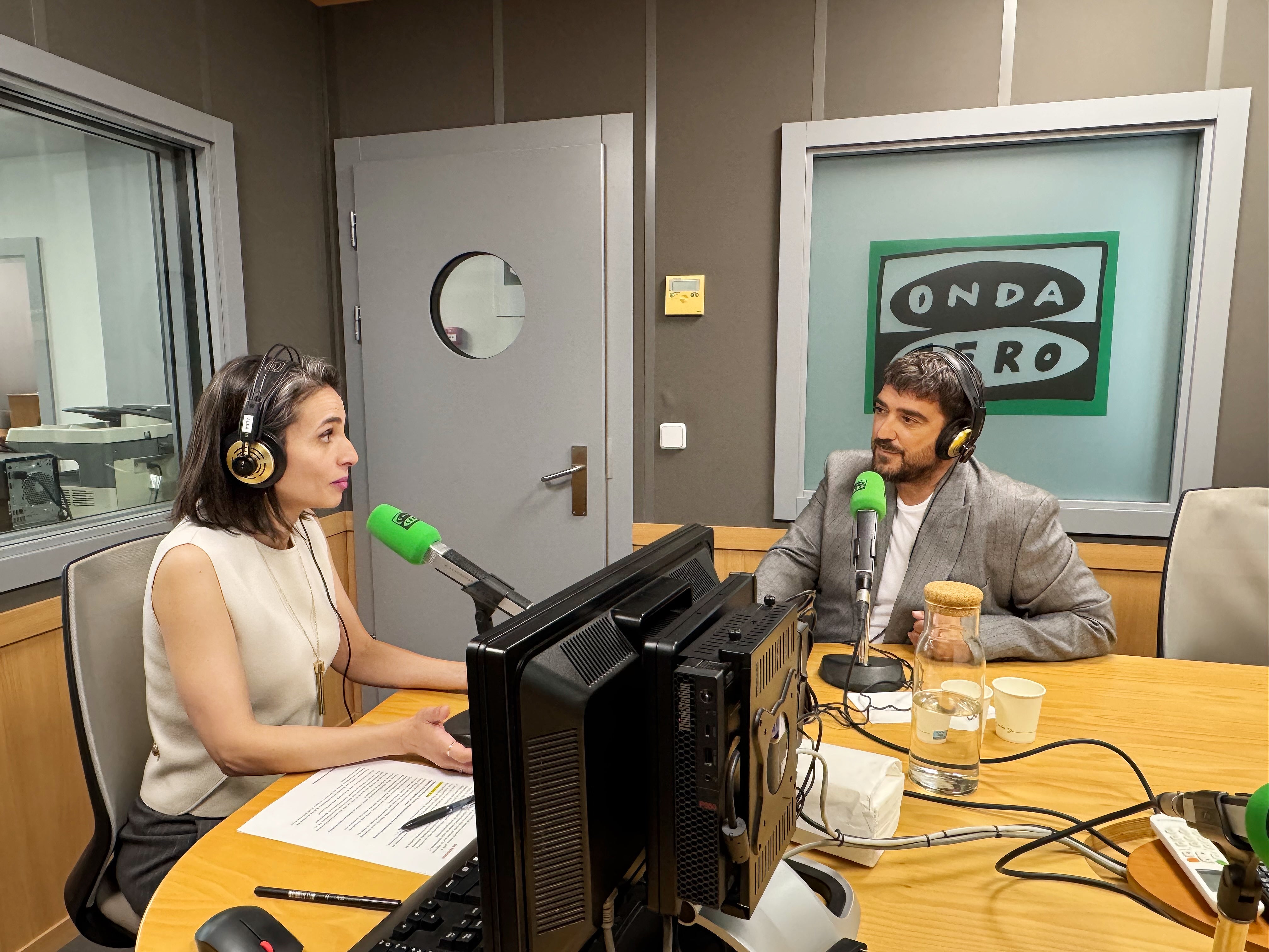 Antonio Orozco: "Yo sí perdonaría una infidelidad. Creo que las cosas más importantes no están relacionadas con un instinto animal" Antonio Orozco: "Yo sí perdonaría una infidelidad. Creo que las cosas más importantes no están relacionadas con un instinto animal"