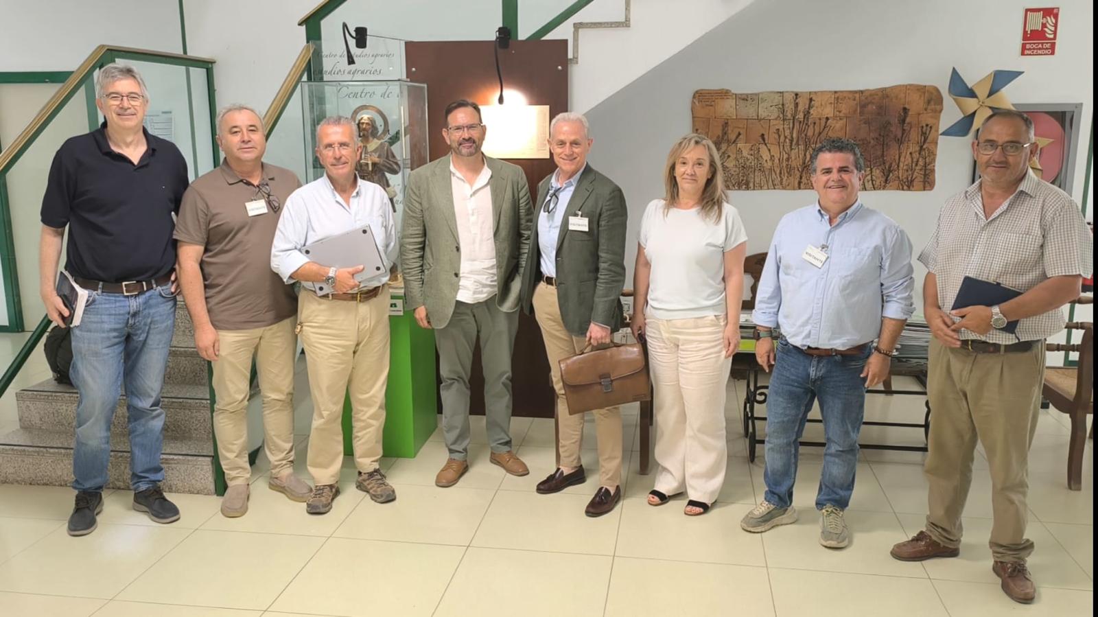 El regadío en Extremadura se reforzará con un nuevo plan estratégico a largo plazo para modernizar y mantener las infraestructuras El regadío en Extremadura se reforzará con un nuevo plan estratégico a largo plazo para modernizar y mantener las infraestructuras
