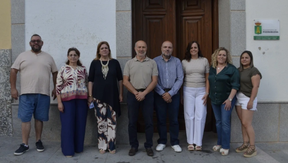 Reunión de la plataforma en el Ayuntamiento de Piedrabuena Reunión de la plataforma en el Ayuntamiento de Piedrabuena