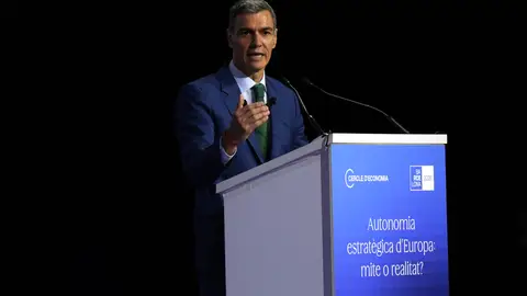 Pedro Sánchez reivindica l’entesa amb l’independentisme i anuncia pressupostos per al 2027 davant l’empresariat català Pedro Sánchez reivindica l’entesa amb l’independentisme i anuncia pressupostos per al 2027 davant l’empresariat català