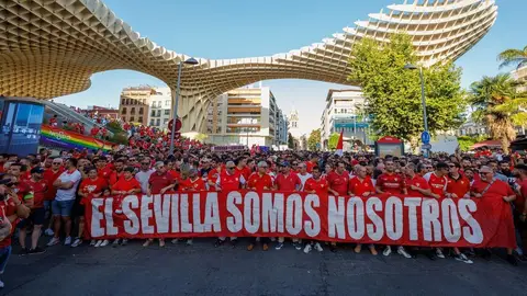 Manifestación de la afición del Sevilla Manifestación de la afición del Sevilla