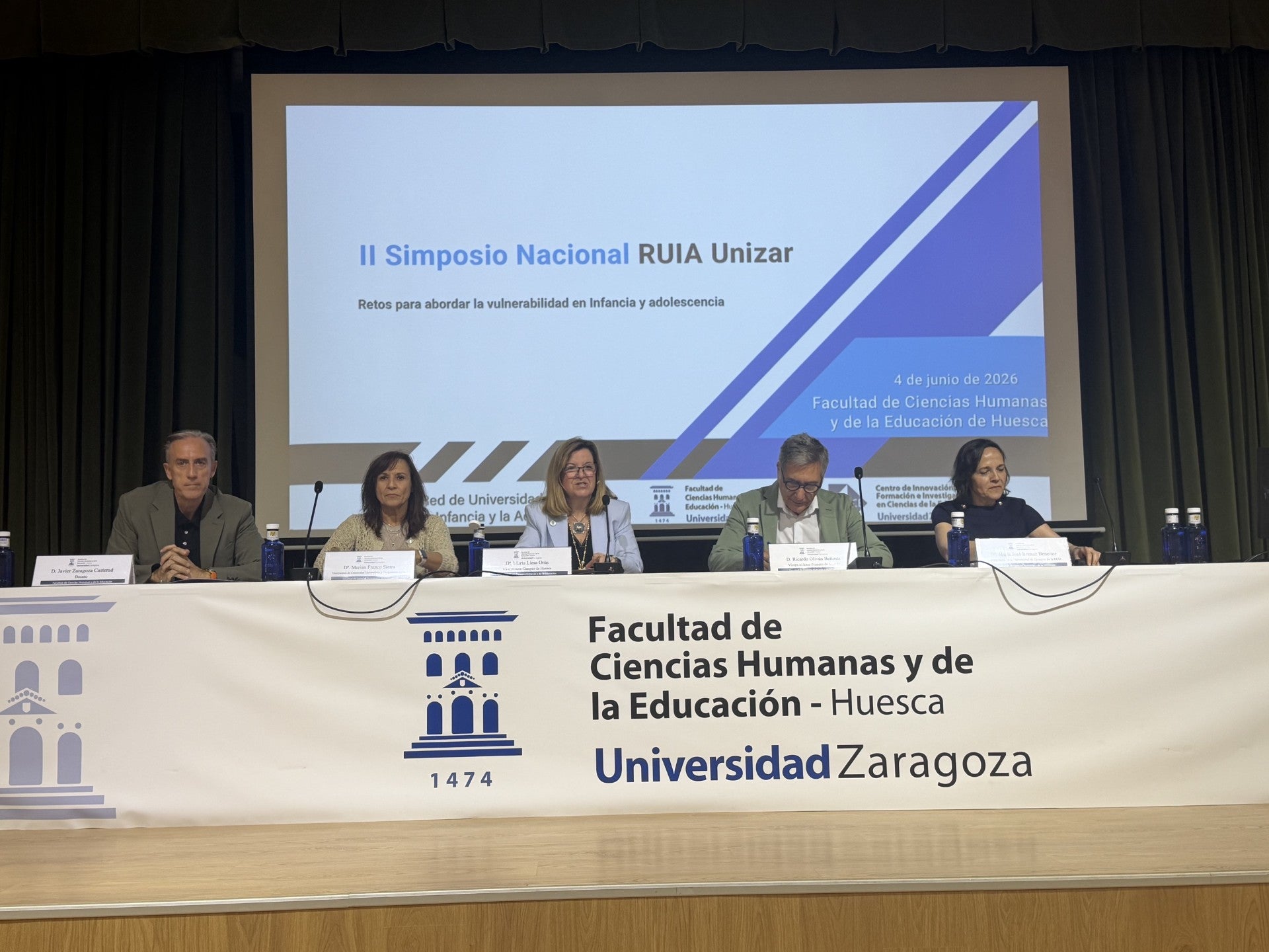 Expertos de universidades analizan en Huesca la vulnerabilidad de la infancia y la adolescencia Expertos de universidades analizan en Huesca la vulnerabilidad de la infancia y la adolescencia