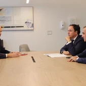 El Consell pide en Bruselas una regulación específica para la cerámica ante los retos de la descarbonización El Consell pide en Bruselas una regulación específica para la cerámica ante los retos de la descarbonización