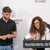 Rueda de prensa en el Ayuntamiento de Cádiz con Nuria Álvarez