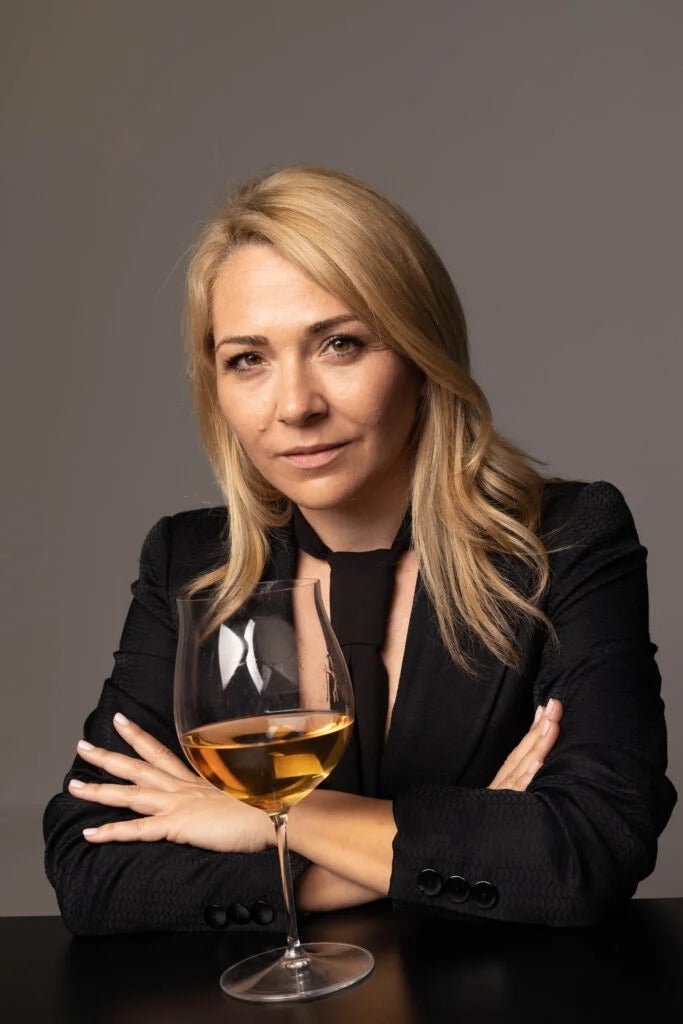 El restaurante Maestral acoge una nueva edición de Vinos y Letras con Meritxell Falgueras como protagonista El restaurante Maestral acoge una nueva edición de Vinos y Letras con Meritxell Falgueras como protagonista