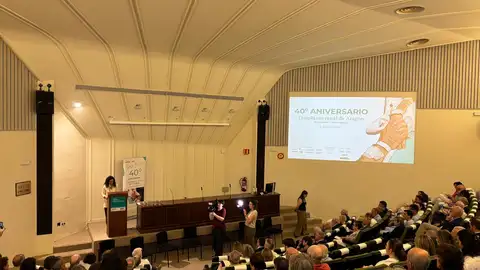 Aragón conmemora 40 años del primer trasplante renal El Hospital Miguel Servet ha acogido un acto de conmemoración