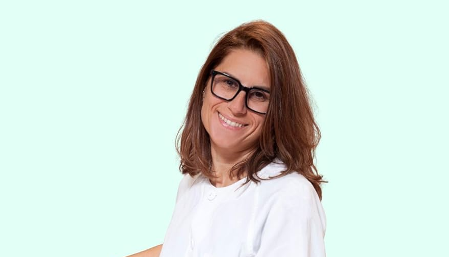 ENTREVISTA: Hablamos con la enfermera Carolina Samalea que estos días presenta su primer libro, "Enfermera en Evolución" ENTREVISTA: Hablamos con la enfermera Carolina Samalea que estos días presenta su primer libro, "Enfermera en Evolución"