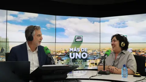 Arantxa Echeverría con Carlos Alsina Arantxa Echeverría con Carlos Alsina