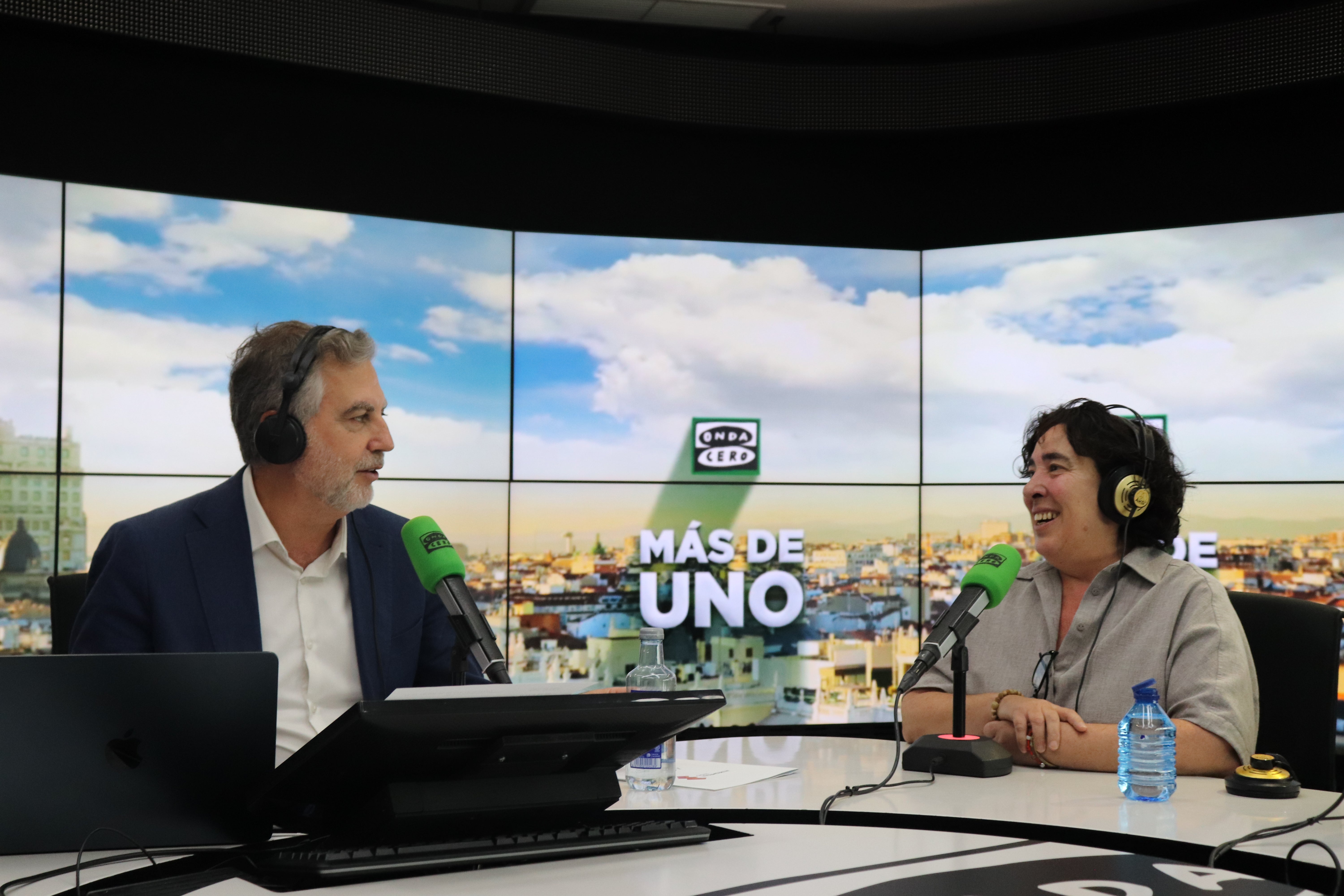 Arantxa Echevarría estrena un 'thriller noir' cómico con 'Cada día nace un listo': "Los géneros no son nada definitorio de una carrera"