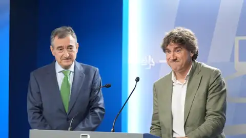 Aitor Esteban y Eneko Andueza Aitor Esteban y Eneko Andueza