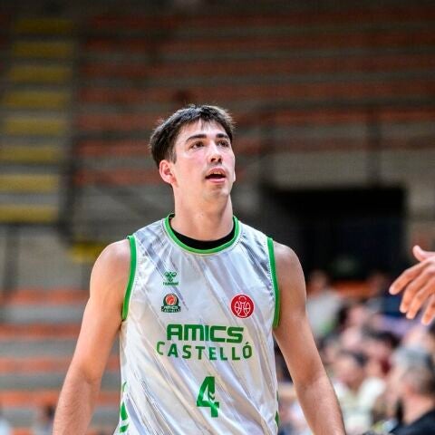 Roger Fábrega pone rumbo a USA