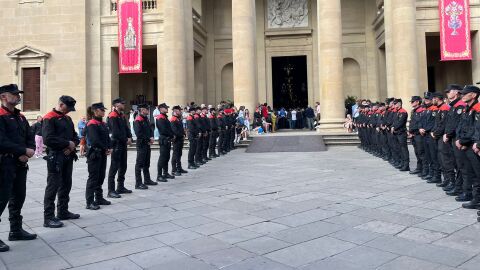 Funeral Polic&iacute;a Foral