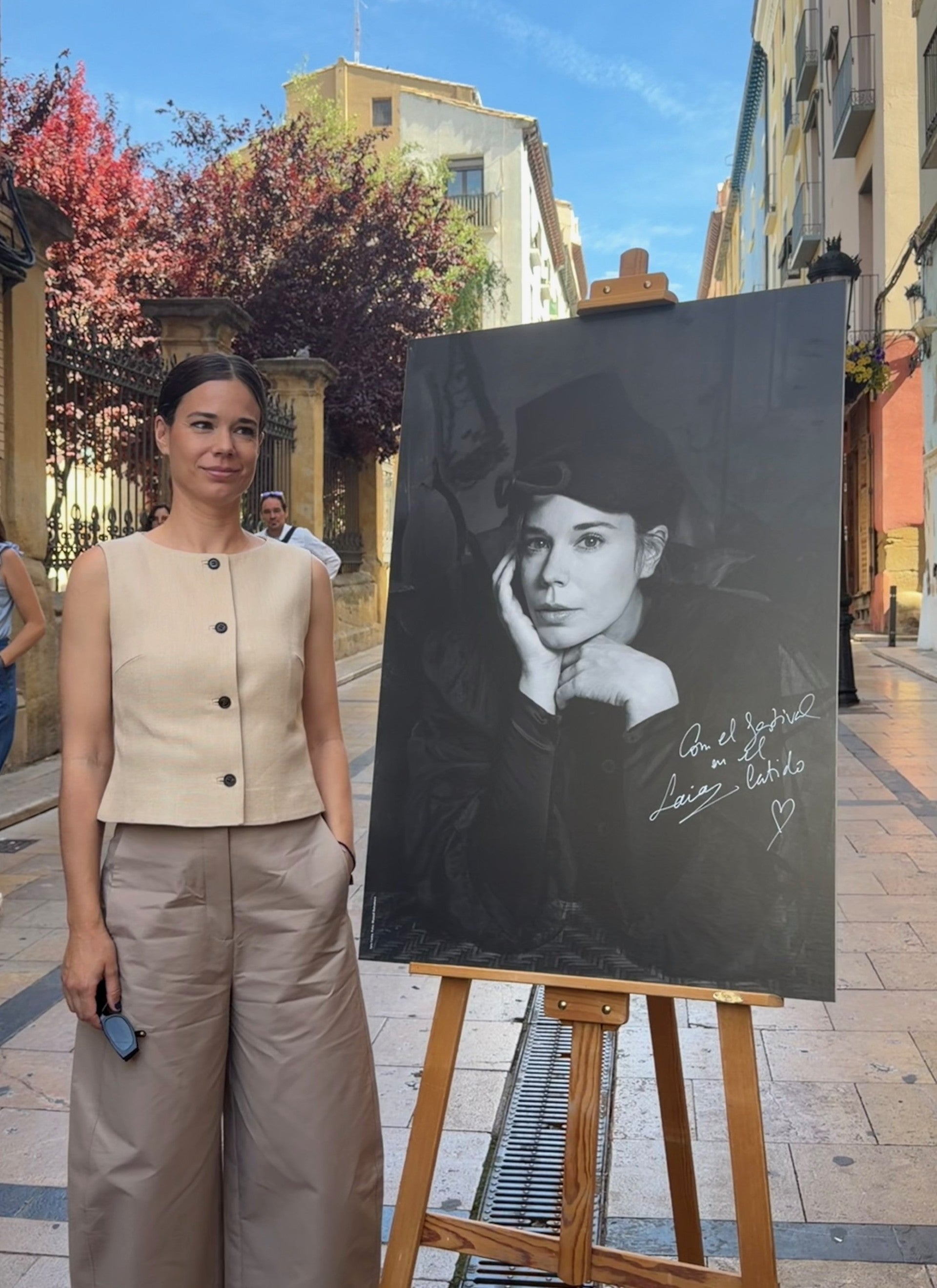 Laia Costa, dispuesta a "gozar" del Festival de Cine y del Premio Carlos Saura Laia Costa, dispuesta a "gozar" del Festival de Cine y del Premio Carlos Saura