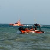 Salvamento Marítimo reanuda la búsqueda del bañista desaparecido en la playa de la Torre de Almassora