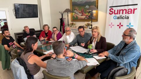 Rolda de prensa de SUMAR apoioando a oposición á planta de Biogás en Soandres-A Laracha Rolda de prensa de SUMAR apoioando a oposición á planta de Biogás en Soandres-A Laracha