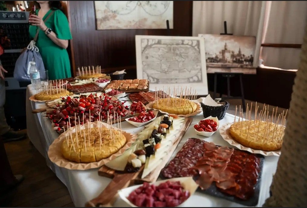 Más de 250 profesionales del sector se dan cita en la summer tourism party 2026 organizada por Cruceros Torre del Oro Más de 250 profesionales del sector se dan cita en la summer tourism party 2026 organizada por Cruceros Torre del Oro