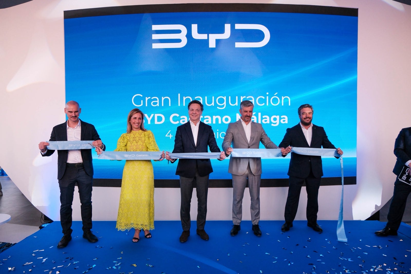 Grupo Caetano inaugura nuevas instalaciones BYD en Málaga, afianzándose como el mayor grupo de concesionarios BYD de Andalucía Grupo Caetano inaugura nuevas instalaciones BYD en Málaga, afianzándose como el mayor grupo de concesionarios BYD de Andalucía