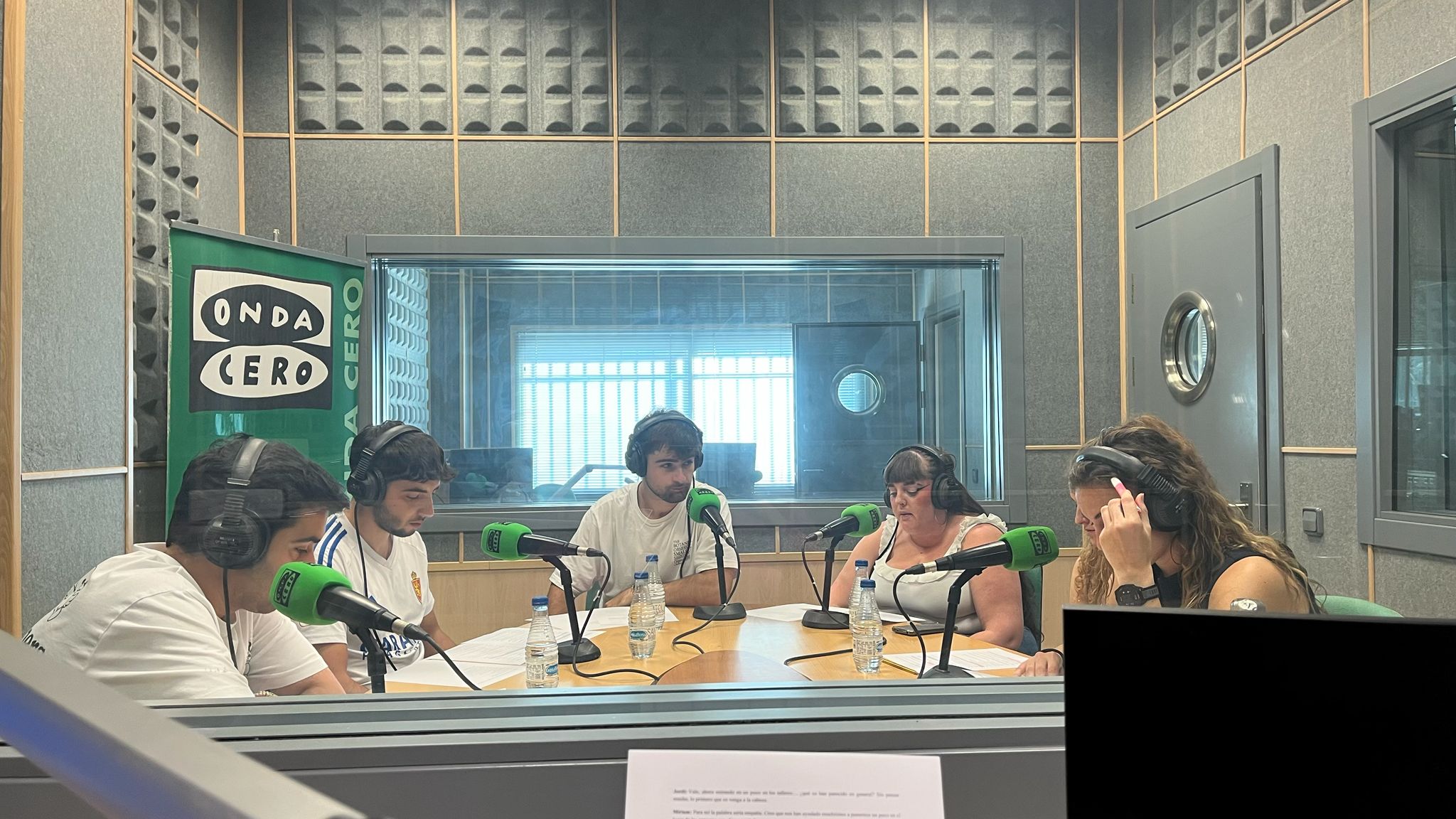 Rompiendo Barreras, un podcast de los alumnos de 3º de magisterio de primaria Rompiendo Barreras, un podcast de los alumnos de 3º de magisterio de primaria