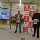 El concejal de Servicios Sociales, Toni Marín, el consiliario de Cáritas Interparroquial, mosén Javier Aparici y el presidente de la entidad, Enrique Cortés. El concejal de Servicios Sociales, Toni Marín, el consiliario de Cáritas Interparroquial, mosén Javier Aparici y el presidente de la entidad, Enrique Cortés.