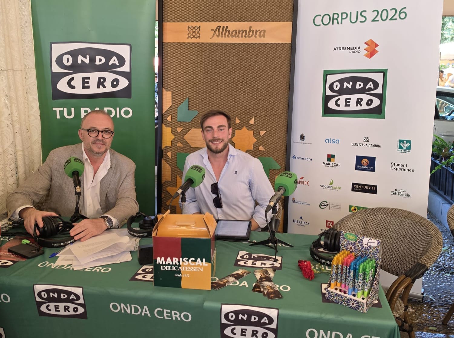 Mariscal Delicatessen refuerza su vínculo con el Corpus de Granada y reivindica la tradición gastronómica de cinco generaciones Mariscal Delicatessen refuerza su vínculo con el Corpus de Granada y reivindica la tradición gastronómica de cinco generaciones