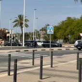 Uno de los accesos cortados al campo de fútbol de Elche durante el operativo de la Policía Nacional.