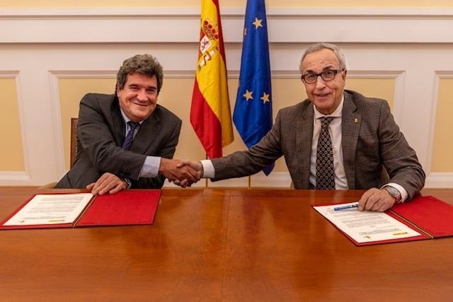 El Gobierno ignora una resolución de Transparencia para explicar una ayuda millonaria concedida al Comité Olímpico Español El Gobierno ignora una resolución de Transparencia para explicar una ayuda millonaria concedida al Comité Olímpico Español