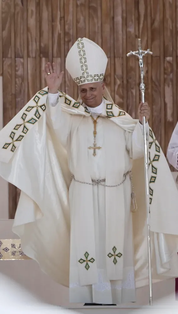 El papa León XIV oficia la misa del Corpus Christi este domingo en la Plaza de Cibeles de Madrid. El papa León XIV oficia la misa del Corpus Christi este domingo en la Plaza de Cibeles de Madrid.