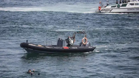 Hallan un cuerpo sin vida durante la búsqueda de un menor desaparecido en la playa de Almassora Hallan un cuerpo sin vida durante la búsqueda de un menor desaparecido en la playa de Almassora