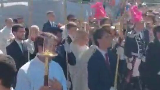 El papa encabeza la procesión del Corpus Christi