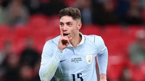 Fede Valverde durante un partido con Uruguay Fede Valverde durante un partido con Uruguay